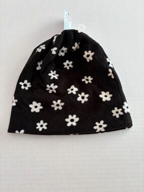 Cat & Jack Black White Daisy Fleece Beanie OSFM Kids NWT